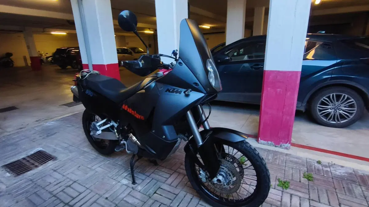 KTM 990 Adventure (2006 - 08)  (2)