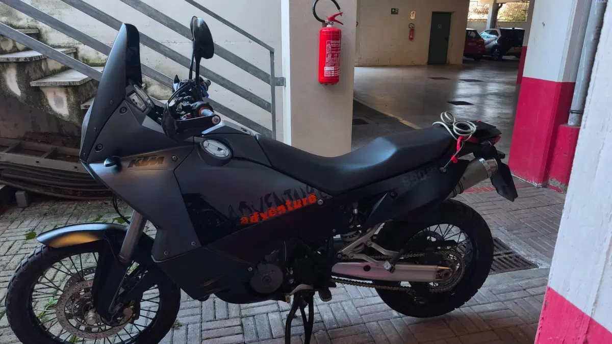 KTM 990 Adventure (2006 - 08)  (3)
