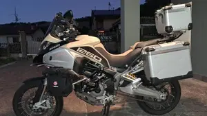 Ducati Multistrada 1260 Enduro (2019 - 21)  (2)