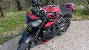 Triumph Street Triple 765 RS (2023 - 26)  (7)