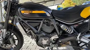 Ducati Scrambler 800 Full Throttle (2017 - 21)  (3)