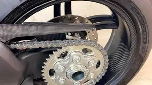 Ducati Panigale V4 1100 SP (2021)  (3)
