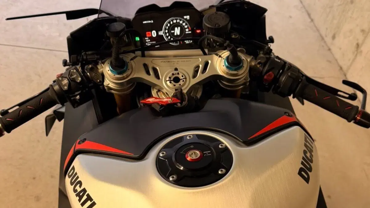 Ducati Panigale V4 1100 SP (2021)  (6)