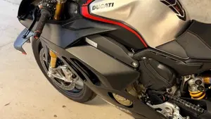 Ducati Panigale V4 1100 SP (2021)  (10)