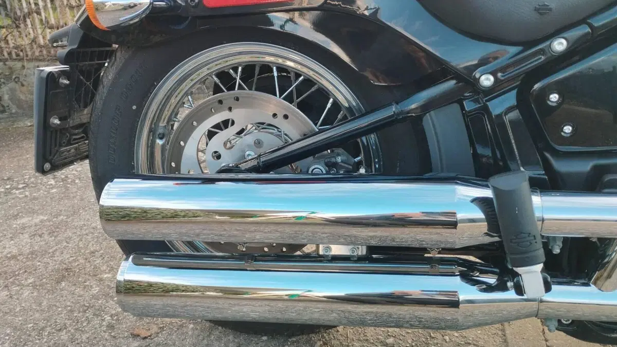 Harley-Davidson Softail Standard (2020) - FXST  (13)