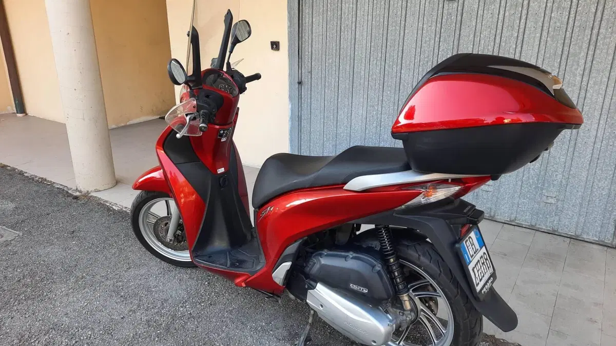 Honda SH 150i ABS (2013 - 16)  (5)