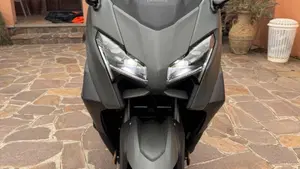 Yamaha T-Max 560 (2025 - 26) 