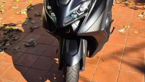 Yamaha T-Max 560 (2022 - 24)  (8)