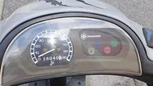 Piaggio Zip 50 Base  (4)