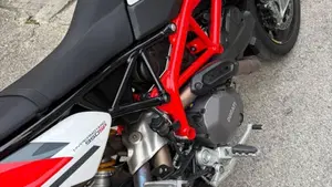 Ducati Hypermotard 950 SP (2022 - 25)  (6)