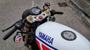 Yamaha RD 350 LCF (1988 - 93)  (3)