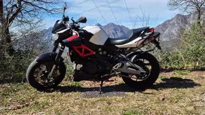 Aprilia Shiver 750 (2010 - 16) 