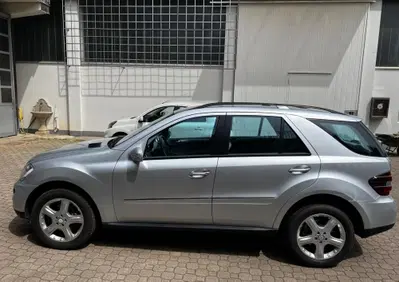 Mercedes-Benz Classe ML 320 CDI (2)