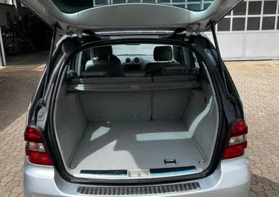 Mercedes-Benz Classe ML 320 CDI (10)