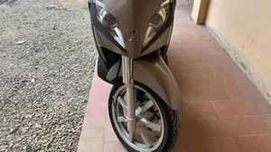 Peugeot Geopolis 400  (4)