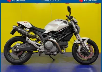 Ducati Monster 696 Plus (2007 - 14) - Annuncio 10008882
