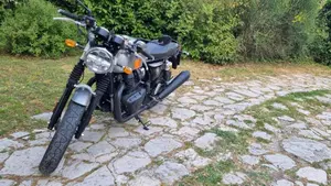Royal Enfield Continental GT 650 (2021 - 26)  (2)