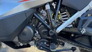 KTM 1290 Super Adventure S (2022 - 25)  (4)