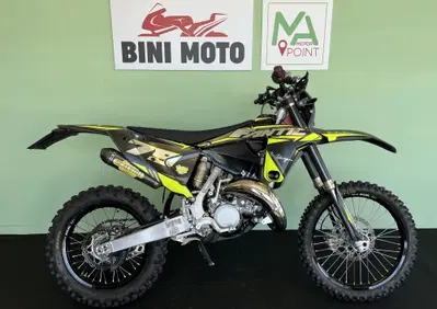 Fantic Motor XE 125 Black Edition (2024) - Annuncio 10008970