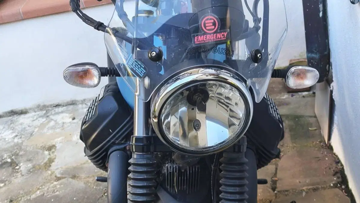 Moto Guzzi V7 III Stone (2017 - 20) 