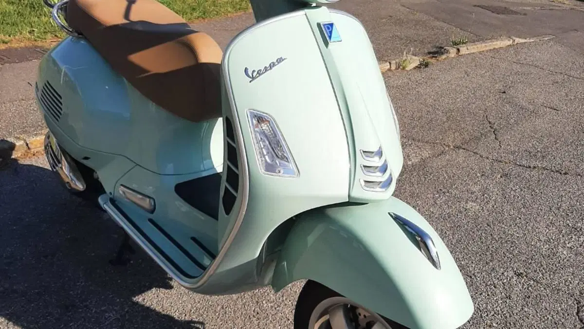 Vespa GTS 300 Hpe (2021 - 22) 