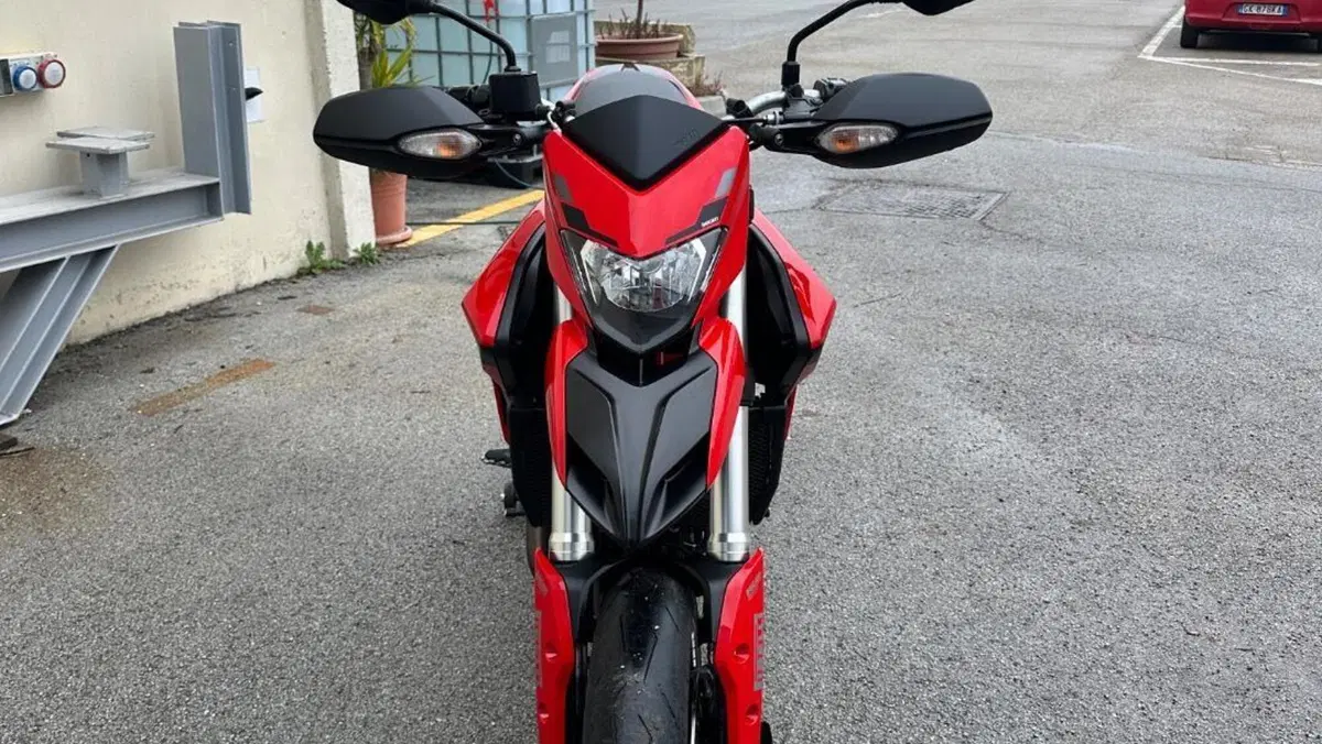 Ducati Hypermotard 821 (2013 - 15)  (2)