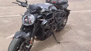 MV Agusta Brutale 800 RR (2021 - 25) 