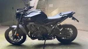 Yamaha MT-09 Y-AMT (2024 - 26)  (5)