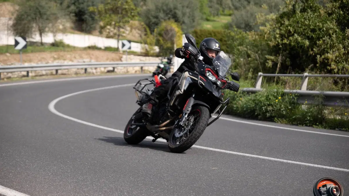 Benelli TRK 702X Dune Sea (2024 - 25)  (6)