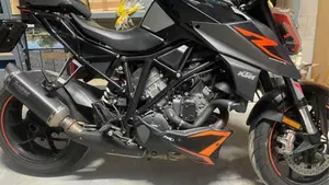 KTM 1290 Super Duke R ABS (2017 - 18) 