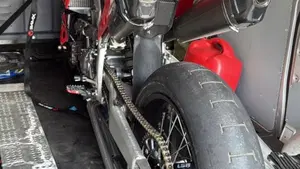 Honda CRF 450R (2022)  (3)