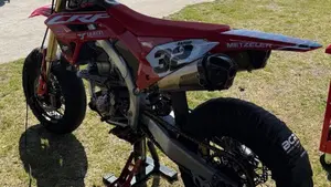 Honda CRF 450R (2022)  (5)