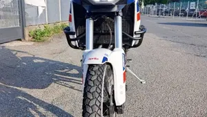 Aprilia Tuareg 660 (2022 - 24)  (4)