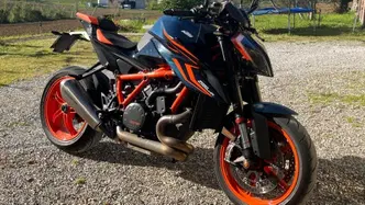 KTM 1290 Super Duke R (2022 - 23) usata