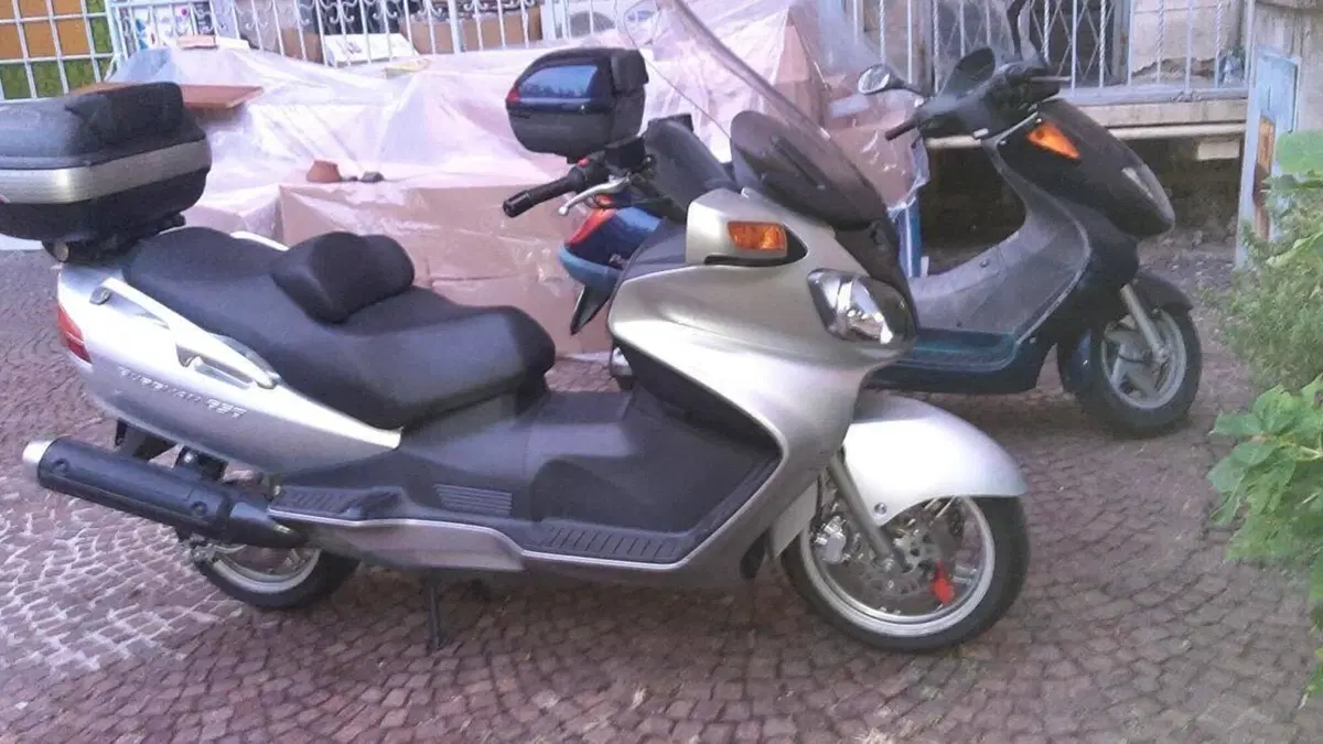 Suzuki Burgman AN 650 Executive (2004 - 06)  (4)