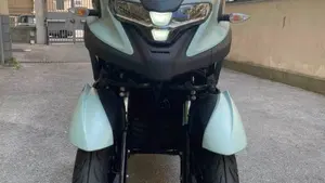 Yamaha Tricity 300 (2021 - 24) 
