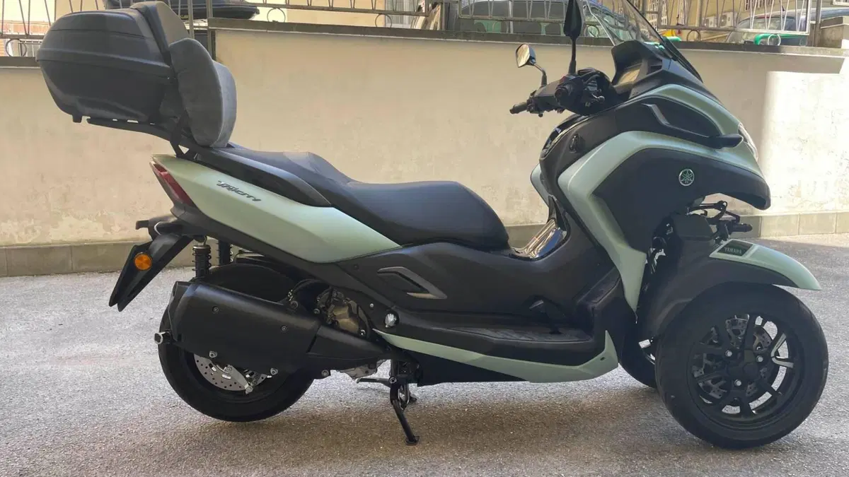 Yamaha Tricity 300 (2021 - 24)  (2)