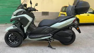 Yamaha Tricity 300 (2021 - 24)  (3)