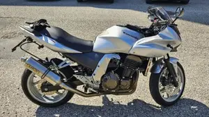 Kawasaki Z 750 S  (4)