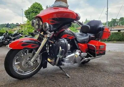 Harley-Davidson 1800 Electra Glide Ultra Classic (2009 - 11) - FLHTCUSE - Annuncio 10009349