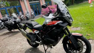 KTM 1390 Super Adventure S EVO (2026)  (4)