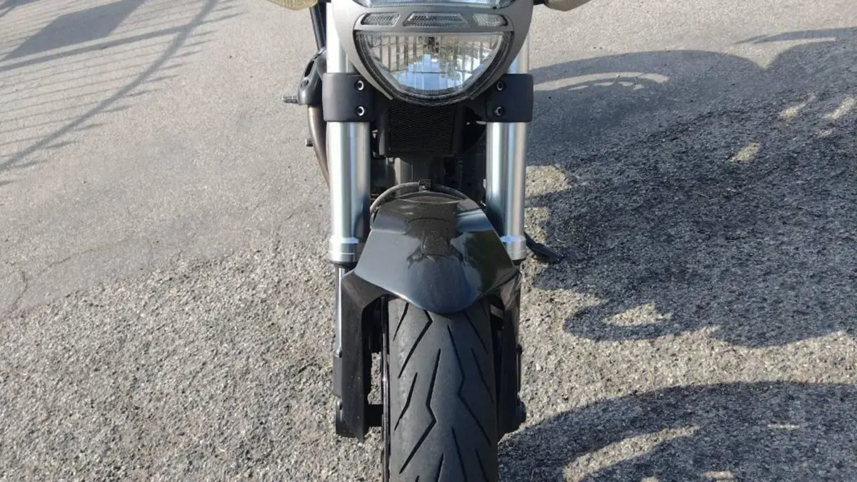 Ducati Monster 696 Plus (2007 - 14)  (2)