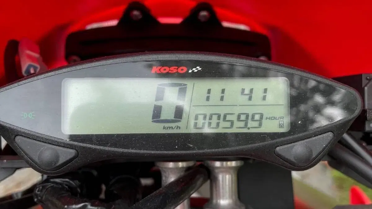 Honda CRF 250RX Enduro (2023)  (6)