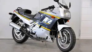 Yamaha   (10)