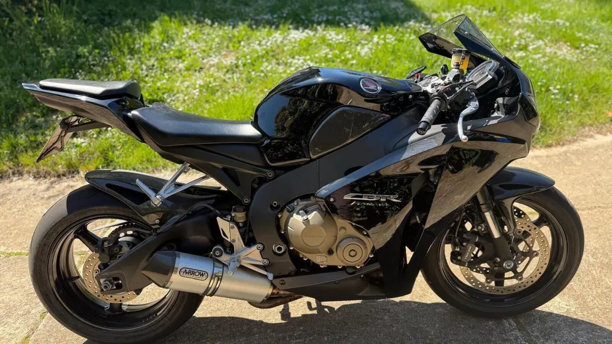 Honda CBR 1000 RR Fireblade (2008 - 11) 
