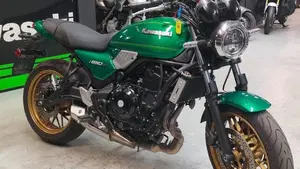 Kawasaki Z 650 RS (2022 - 24)  (7)