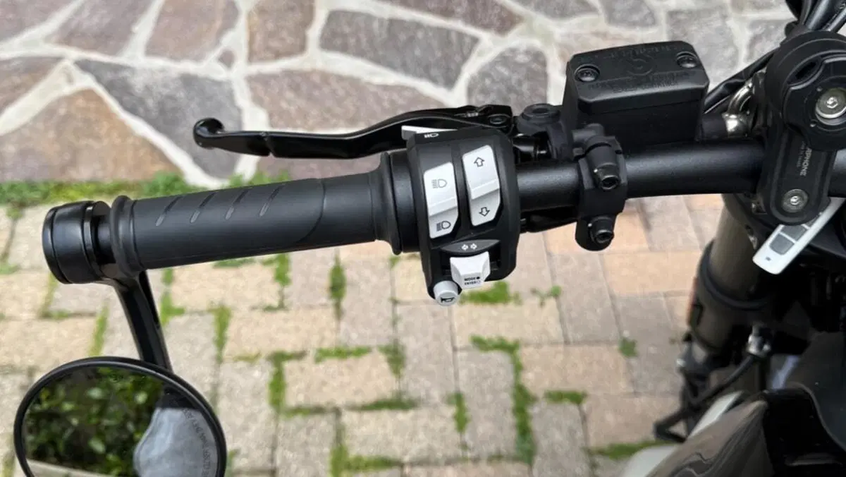 Ducati Scrambler 800 Icon (2023 - 24)  (5)
