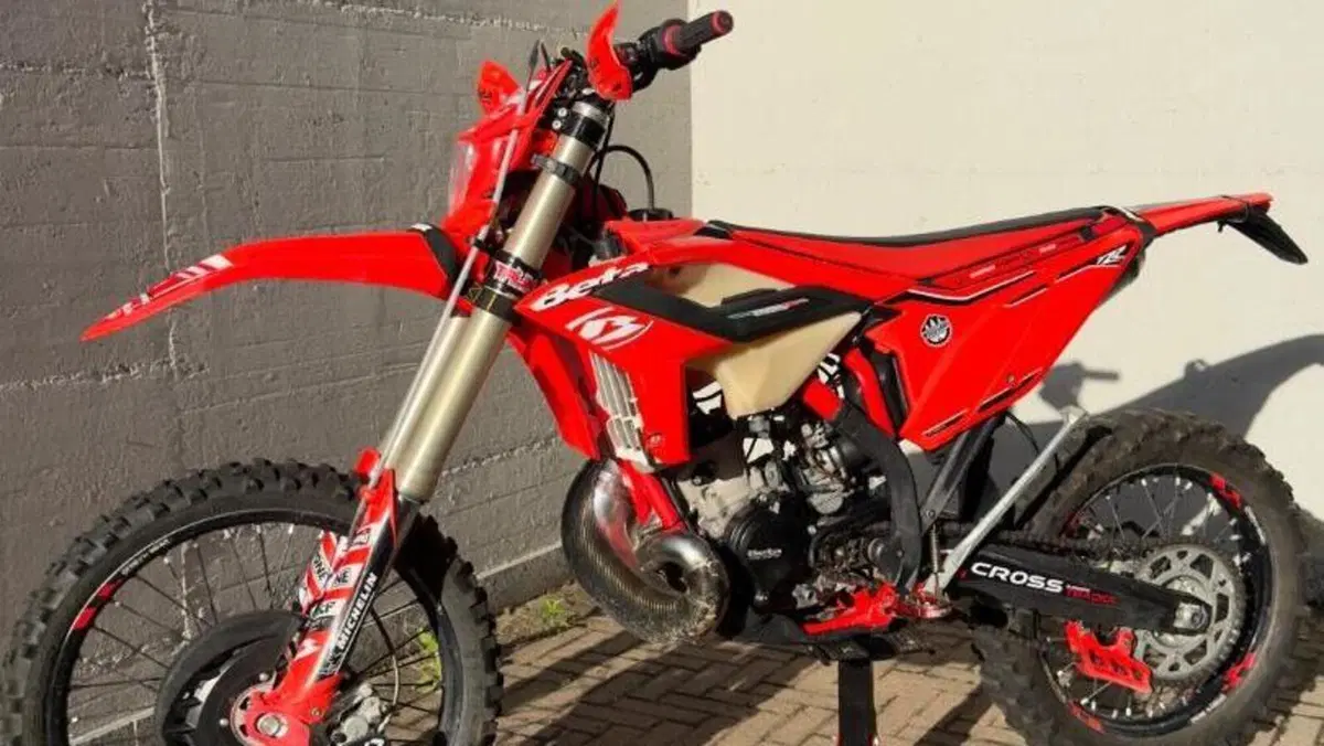 Betamotor RR 200 2T Enduro (2021)  (2)
