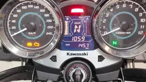 Kawasaki Z 650 RS (2022 - 24)  (4)
