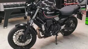 Kawasaki Z 650 RS (2022 - 24)  (2)